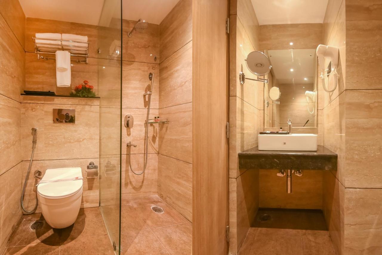 Emerald Clarks Inn Suites Mysore Εξωτερικό φωτογραφία